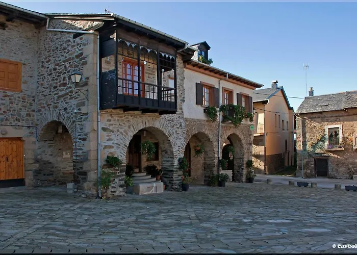 Casa De Abril 1